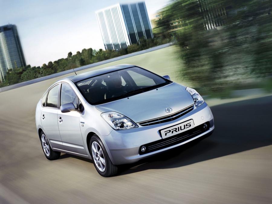  Toyota Prius 2003 года  (фото 24 из 30)